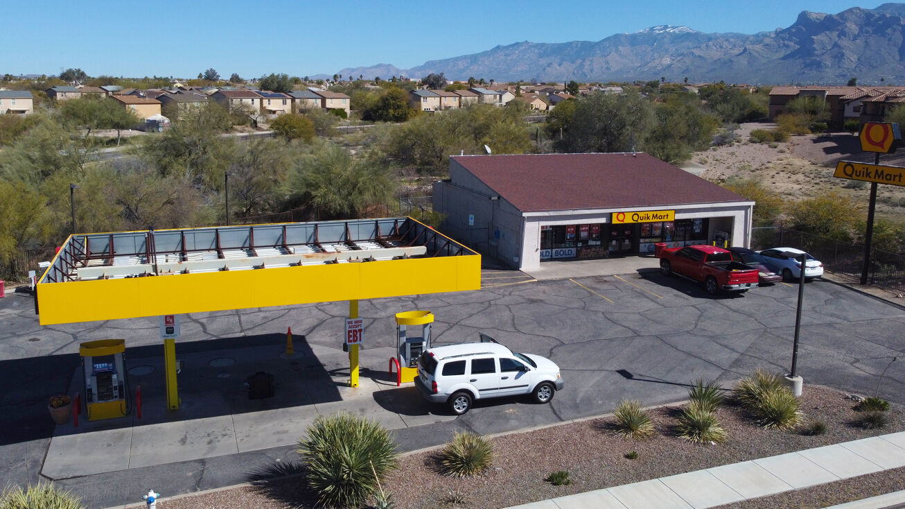 Pictures of Retail property located at 3250 W Cortaro Farms Rd, Tucson, AZ 85742 for sales - image #1