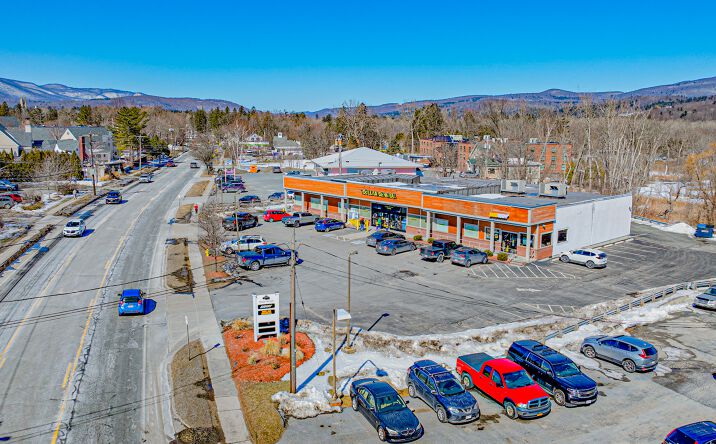 Pictures of Retail property located at 384 Main St, Williamstown, MA 01267 for sales - image #1