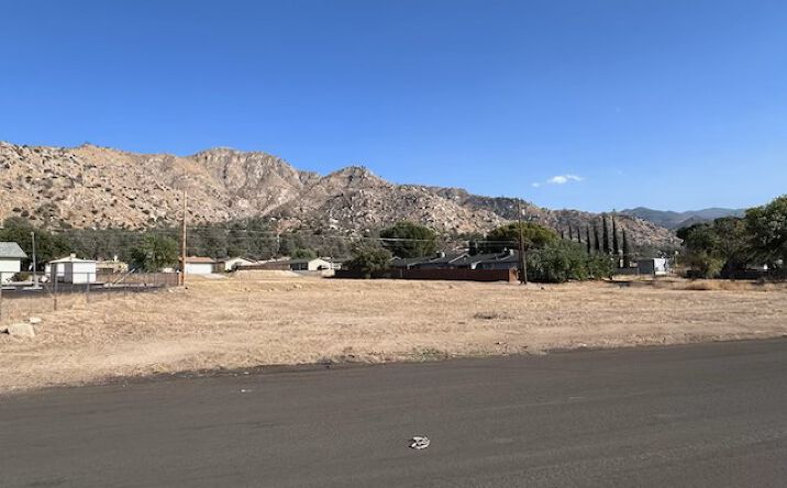 Pictures of Land property located at 3722 Golden Spur St, Lake Isabella, CA 93240 for sales - image #1