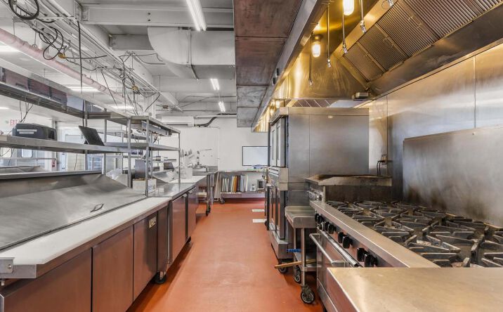 Pictures of Industrial property located at 207 Greenwich Ave, Stamford, CT 06902 for sales - image #1