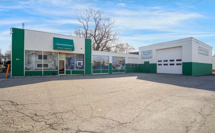 image of property at 261 PRIMROSE ST Haverhill MA 01830-3927