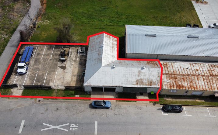 Pictures of Industrial, Mixed Use, Office, Retail property located at 105 S 2nd St., Richmond, TX 77469 for sales - image #1
