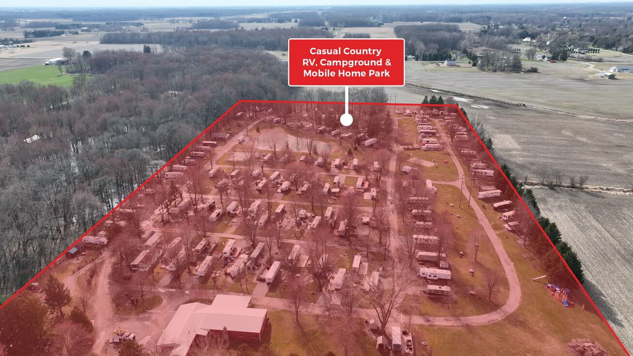 Pictures of Multifamily property located at 8664 Yawberg Rd, Whitehouse, OH 43571 for sales - image #1