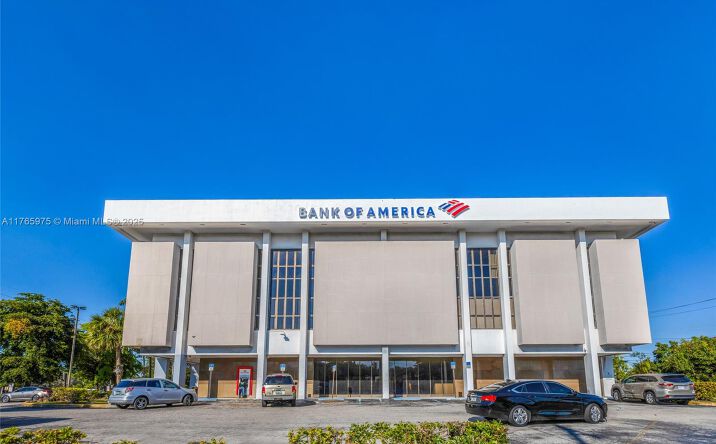 Pictures of Office property located at 3661 W Oakland Park Blvd, Lauderdale Lakes, FL 33311 for sales - image #1
