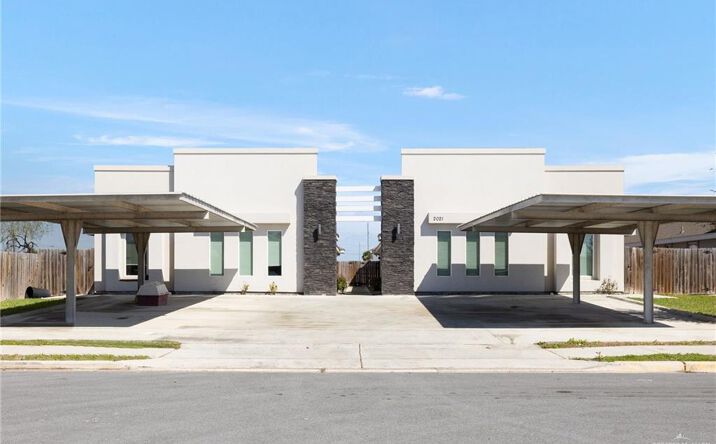 Pictures of Multifamily property located at 2021 Stardust Lane, Edinburg, TX 78541 for sales - image #1