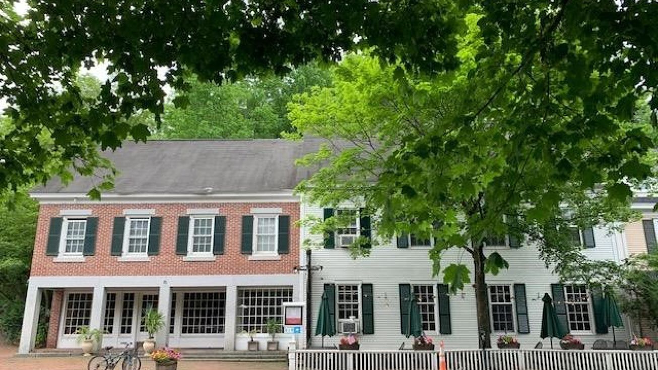 Pictures of Mixed Use property located at 71 Central St, Woodstock, VT 05091 for sales - image #1