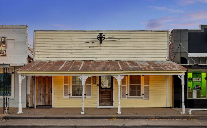 Pictures of Office, Retail property located at 4111 US-90, Brookshire, TX 77423 for sales - image #1