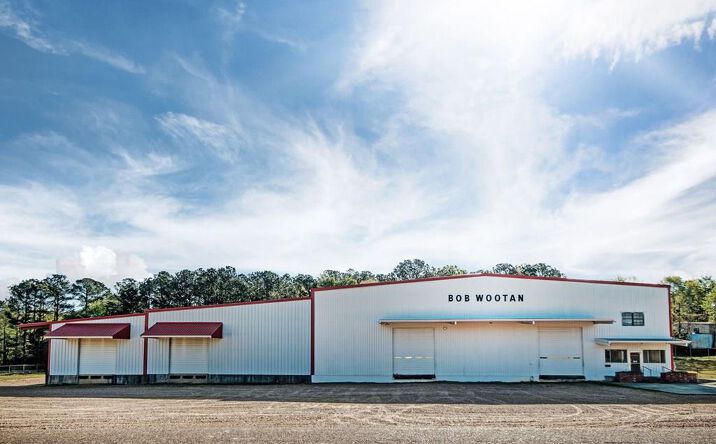 Pictures of Industrial property located at 1650 Whiting Rd, Jackson, MS 39209 for sales - image #1