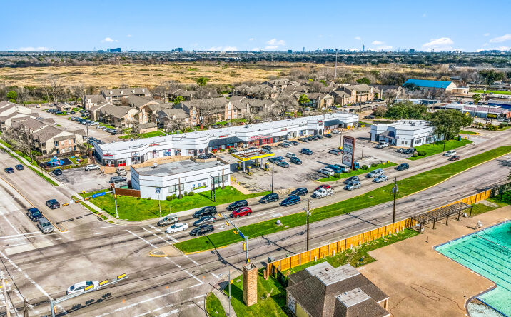 Pictures of Retail property located at 12222 Bissonnet St, Houston, TX 77099 for sales - image #1