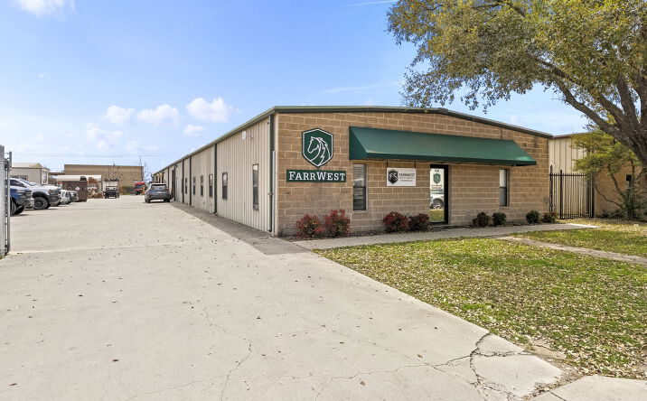 Pictures of Industrial property located at 108 Commercial Pl, Schertz, TX 78154 for sales - image #1