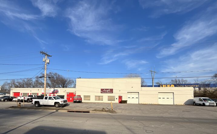 Pictures of Industrial, Office property located at 5955-5957 Merriam Dr, Merriam, KS 66203 for sales - image #1
