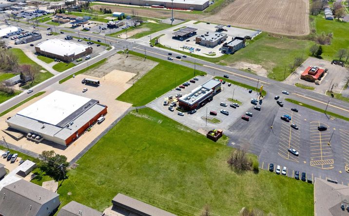 Pictures of Land property located at 1350 WASHINGTON Road, Washington, IL 61571 for sales - image #1