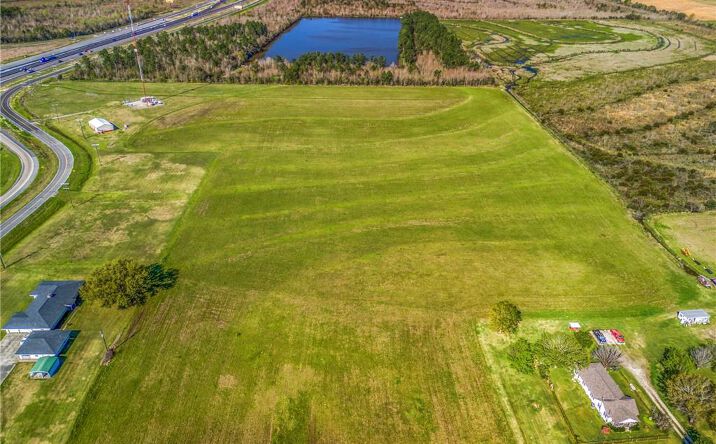 Pictures of Land property located at Frontage & Hardy Rd., Iowa, LA 70647 for sales - image #1