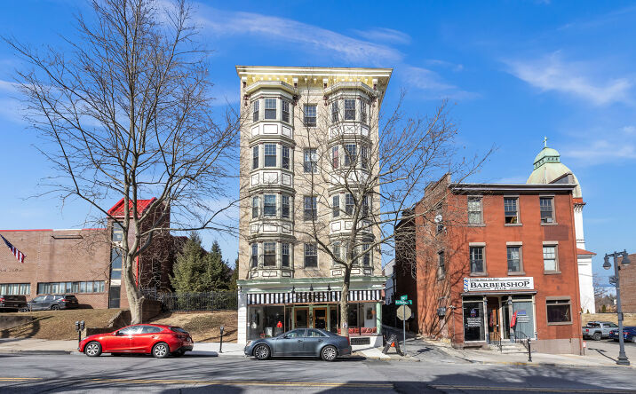 Pictures of Mixed Use, Multifamily, Retail property located at 527 Northampton St, Easton, PA 18042 for sales - image #1
