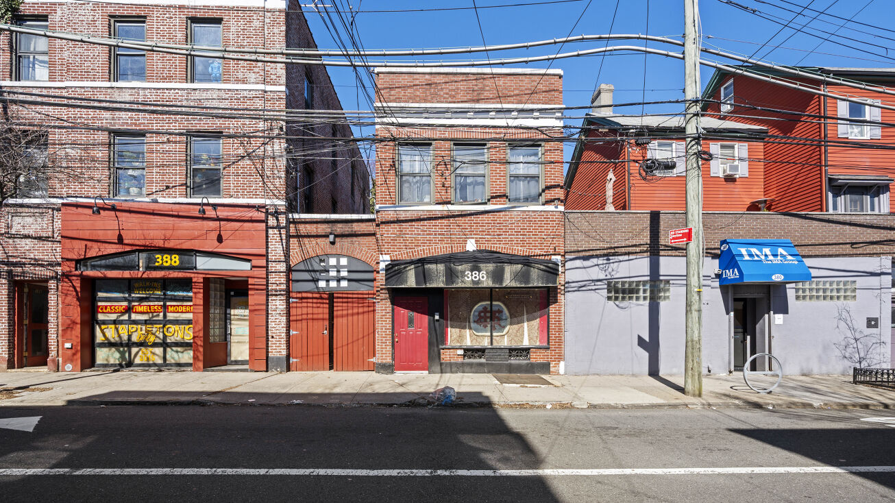 Pictures of Mixed Use property located at 386-388 Van Duzer St, Staten Island, NY 10304 for sales - image #1