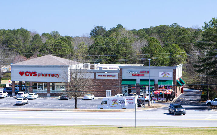 Pictures of Retail property located at 7042 Moon Rd, Columbus, GA 31909 for sales - image #1