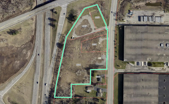 Pictures of Land property located at Lee Rd, Rochester, NY 14606 for sales - image #1