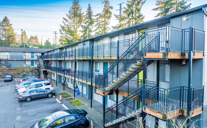 Pictures of Multifamily property located at 10500 51st Ave S, Seattle, WA 98178 for sales - image #1