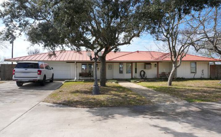 Pictures of Industrial, Special Purpose property located at 8835 FM 893, Taft, TX 78390 for sales - image #1