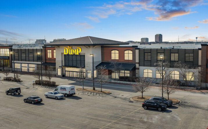 Pictures of Retail, Mixed Use property located at 2860 S Highland Ave, Lombard, IL 60148 for sales - image #1