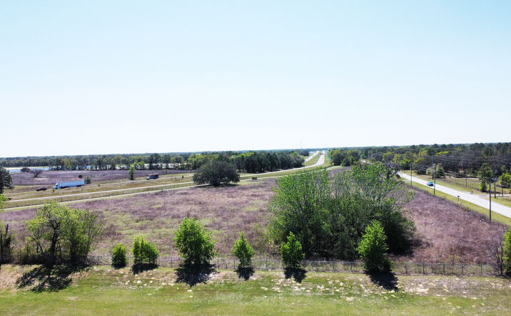 Pictures of Land, Mixed Use, Multifamily, Office, Retail property located at 1290 Anderson Snow Rd, Spring Hill, FL 34609 for sales - image #1