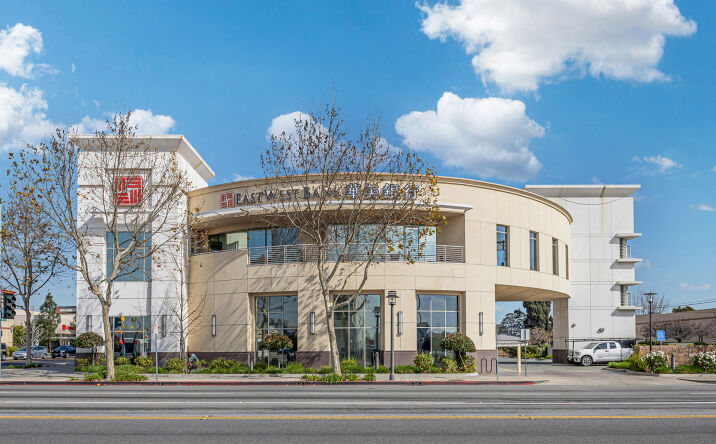 Pictures of Retail property located at 800 E Valley Blvd, San Gabriel, CA 91776 for sales - image #1