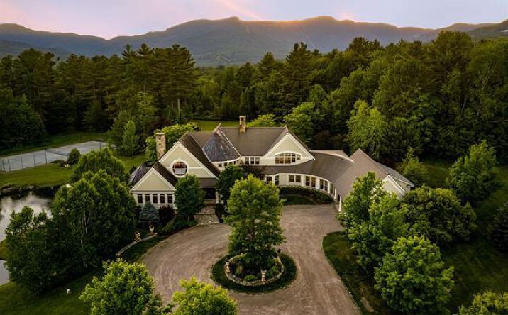 Pictures of Hospitality, Mixed Use property located at 740 Edson Hill Rd, Stowe, VT 05672 for sales - image #1