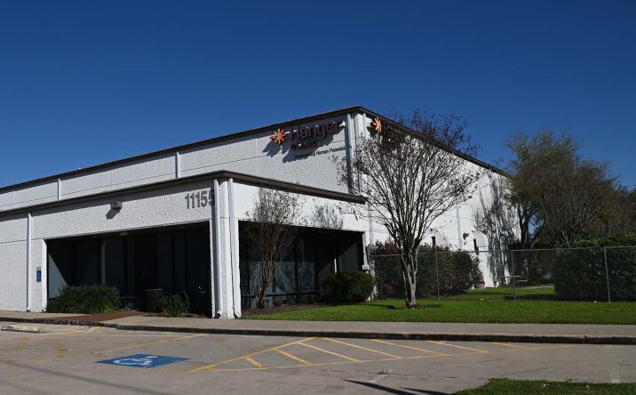 Pictures of Office property located at 11155 S Main St, Houston, TX 77025 for sales - image #1
