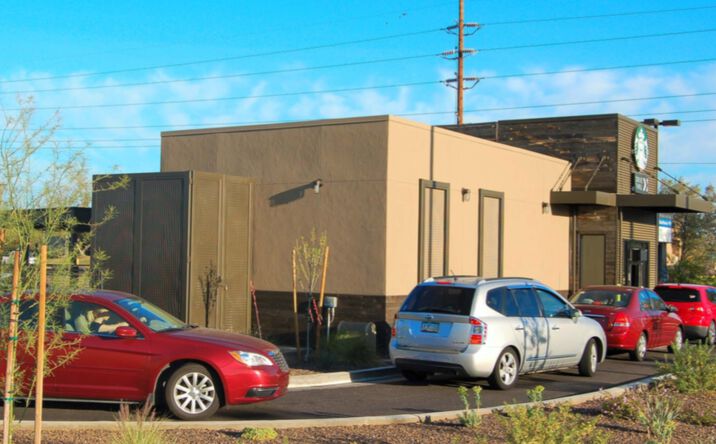 Pictures of Retail property located at 4637 E Shea Blvd, Phoenix, AZ 85028 for comps - image #1
