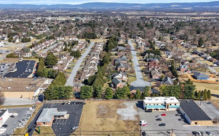 Pictures of Land property located at 13331 Pennsylvania Ave, Hagerstown, MD 21740 for sales - image #1