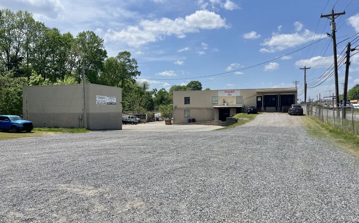 Pictures of Industrial property located at 1010 Salisbury Rd, Statesville, NC 28677 for sales - image #1