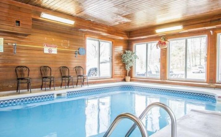 Pictures of Hospitality property located at 21 Ocean Park Rd, Saco, ME 04072 for sales - image #1