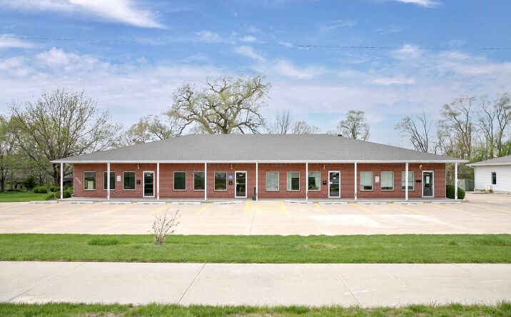Pictures of Industrial, Office, Retail property located at 5850 Wenninghoff Rd, Omaha, NE 68134 for sales - image #1