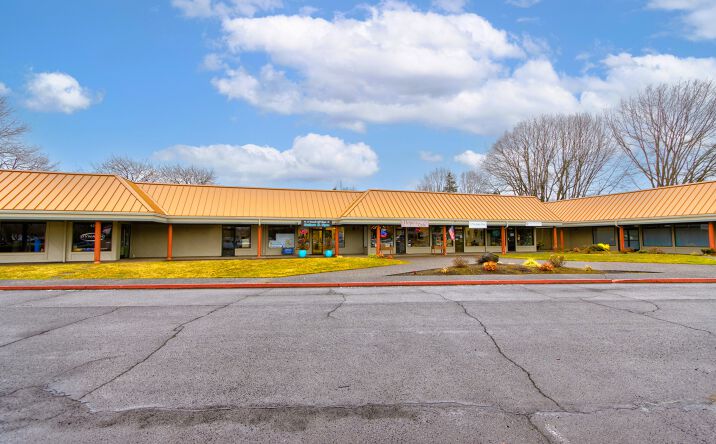 Pictures of Mixed Use property located at 421-491 NE Burnside Rd, Gresham, OR 97030 for sales - image #1