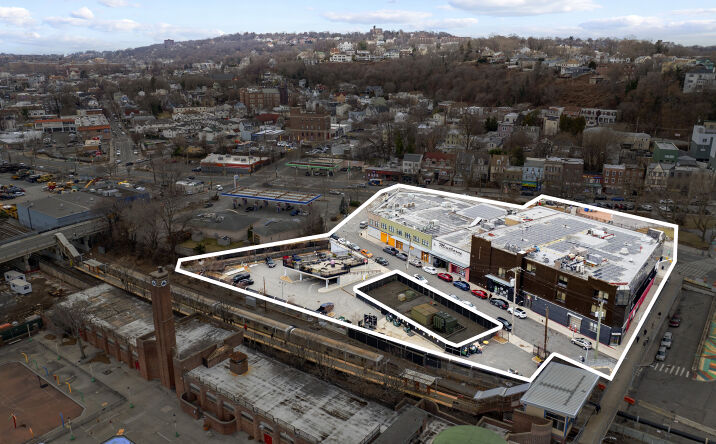 Pictures of Office, Retail, Special Purpose property located at 181 Bay St, Staten Island, NY 10301 for sales - image #1