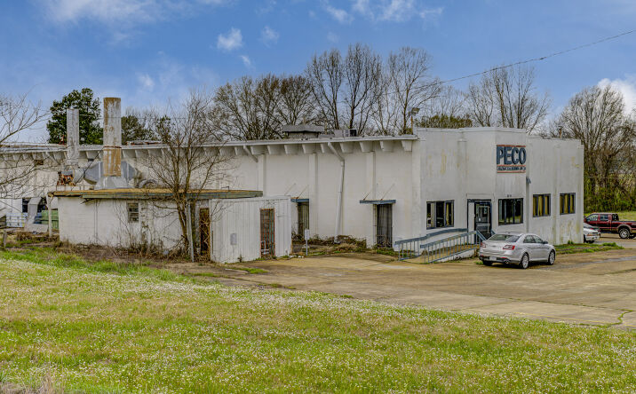Pictures of Industrial property located at 4639 Medgar Evers Blvd, Jackson, MS 39213 for sales - image #1