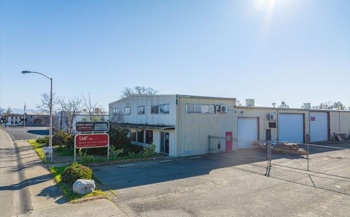 Pictures of Industrial property located at 4311 Caterpillar Rd, Redding, CA 96003 for sales - image #1