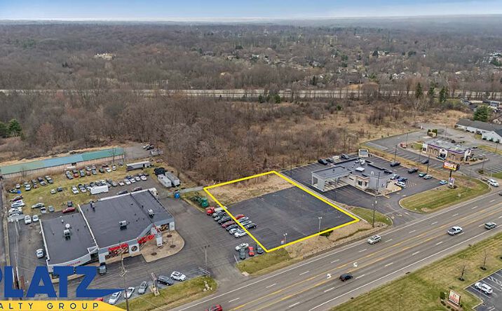 Pictures of Land property located at 4340 Boardman-Canfield Rd, Canfield, OH 44406 for sales - image #1