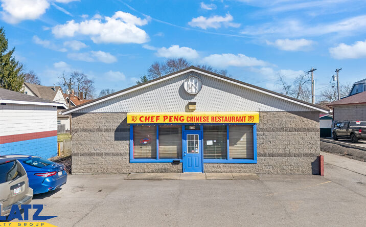 Pictures of Retail property located at 517 N Main St, Niles, OH 44446 for sales - image #1