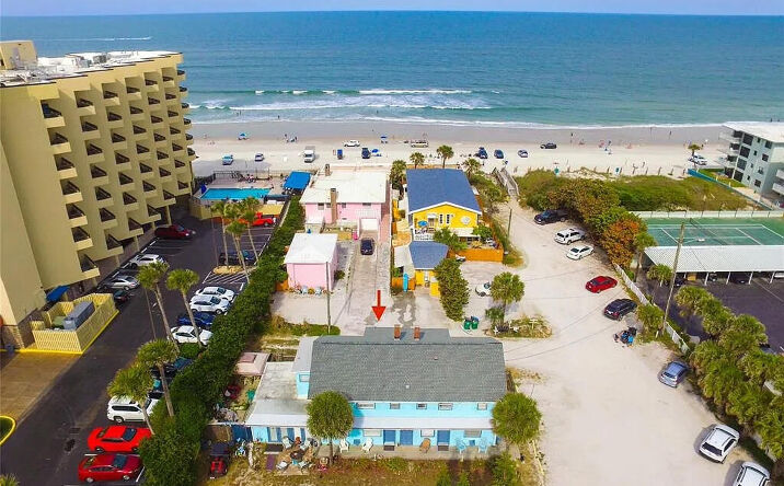 Pictures of Hospitality property located at 1411 S Atlantic Avenue, New Smyrna Beach, FL 32169 for sales - image #1