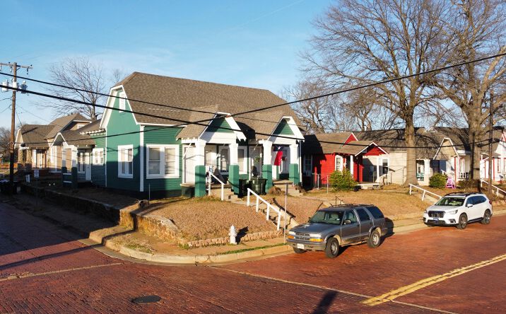 Pictures of Multifamily property located at 404 E Ferguson St, Tyler, TX 75702 for sales - image #1