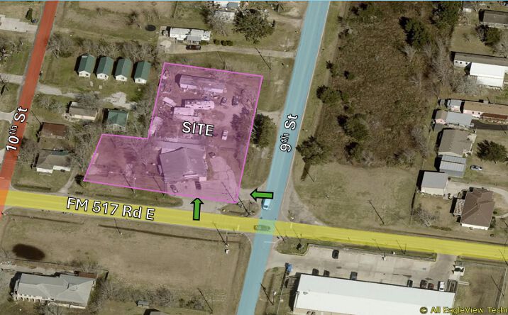 Pictures of Retail property located at 902 FM517, San Leon, TX 77539 for sales - image #1