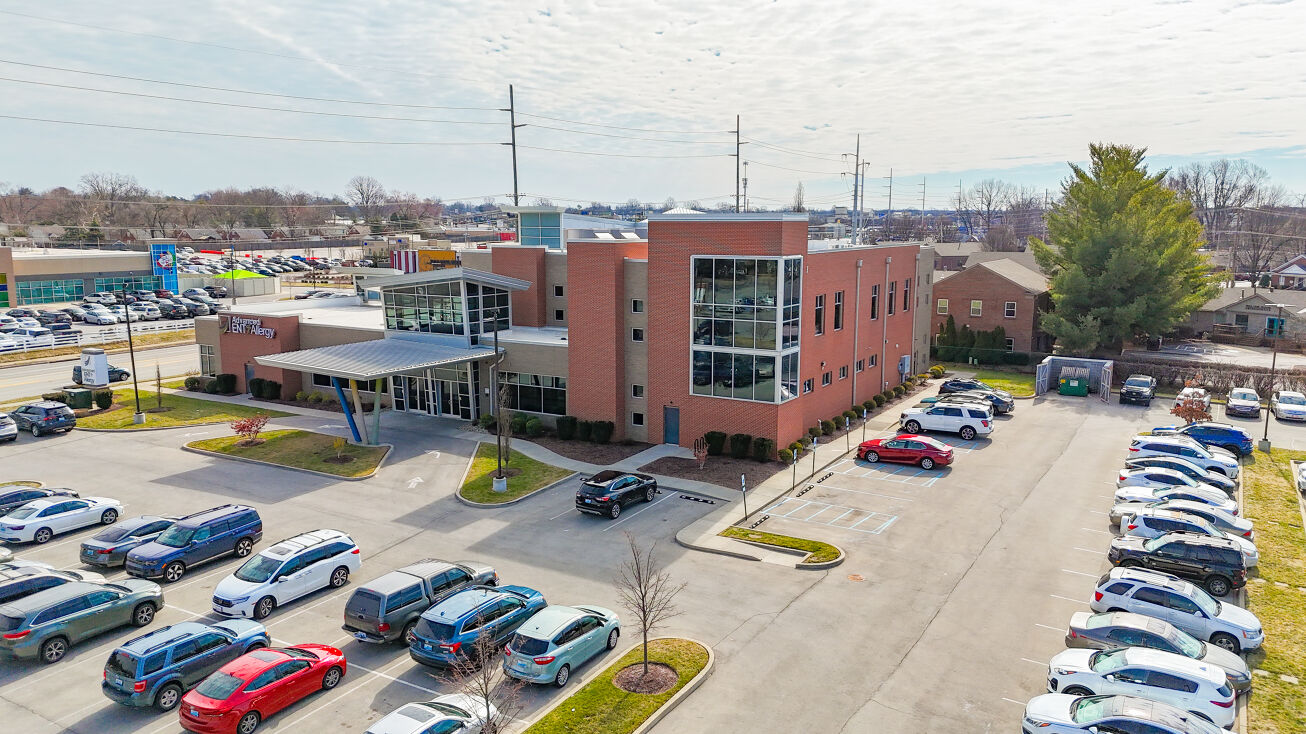 Pictures of Office, Retail property located at 2944 Breckenridge Ln, Louisville, KY 40220, 108 W Daisy Ln, New Albany, IN 47150, 1725 Gagel Ave, Louisville, KY 40216 for sales - image #1