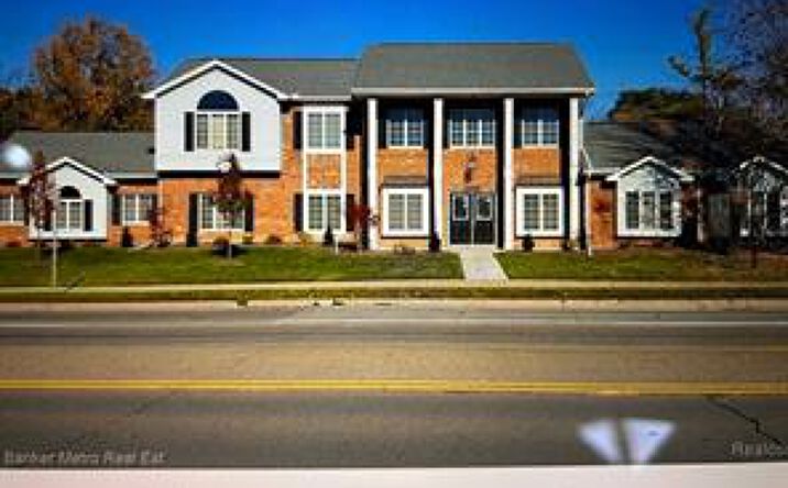 Pictures of Mixed Use, Office property located at 1362 W Huron St, Waterford, Mi, MI 48328 for sales - image #1