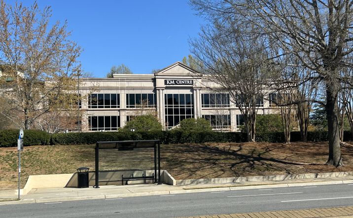 Pictures of Office property located at 5780 Windward Pkwy, Alpharetta, GA 30005 for sales - image #1