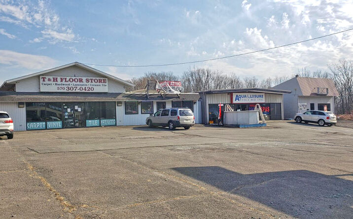 Pictures of Mixed Use, Office, Retail property located at 2250 Scranton Carbondale Hwy, Scranton, PA 18508 for sales - image #1