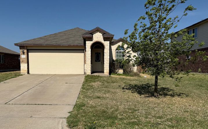 Pictures of Multifamily property located at 6529 Vista View Dr, Woodway, TX 76712 for sales - image #1