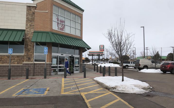 Pictures of Retail property located at 265 highway 105, Monument, CO 80133 for sales - image #1