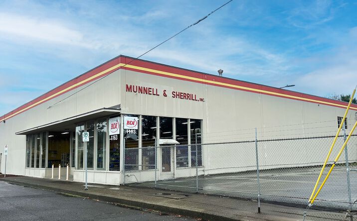 Pictures of Industrial property located at 1163 NE 63rd Ave, Portland, OR 97213 for sales - image #1
