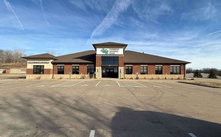 Pictures of Retail property located at 640 Hwy 1 W, Iowa City, IA 52246 for sales - image #1